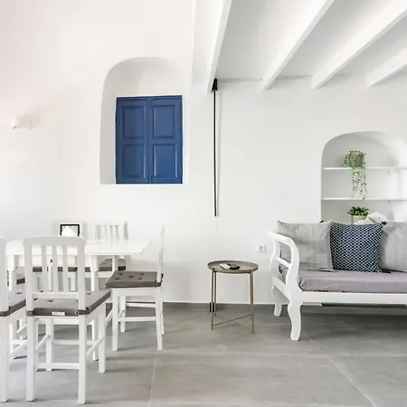 Cave Loft * Oia